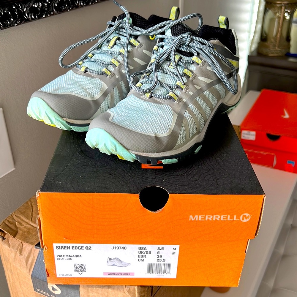 Merrell Hiking Shoes! Like new in original box!